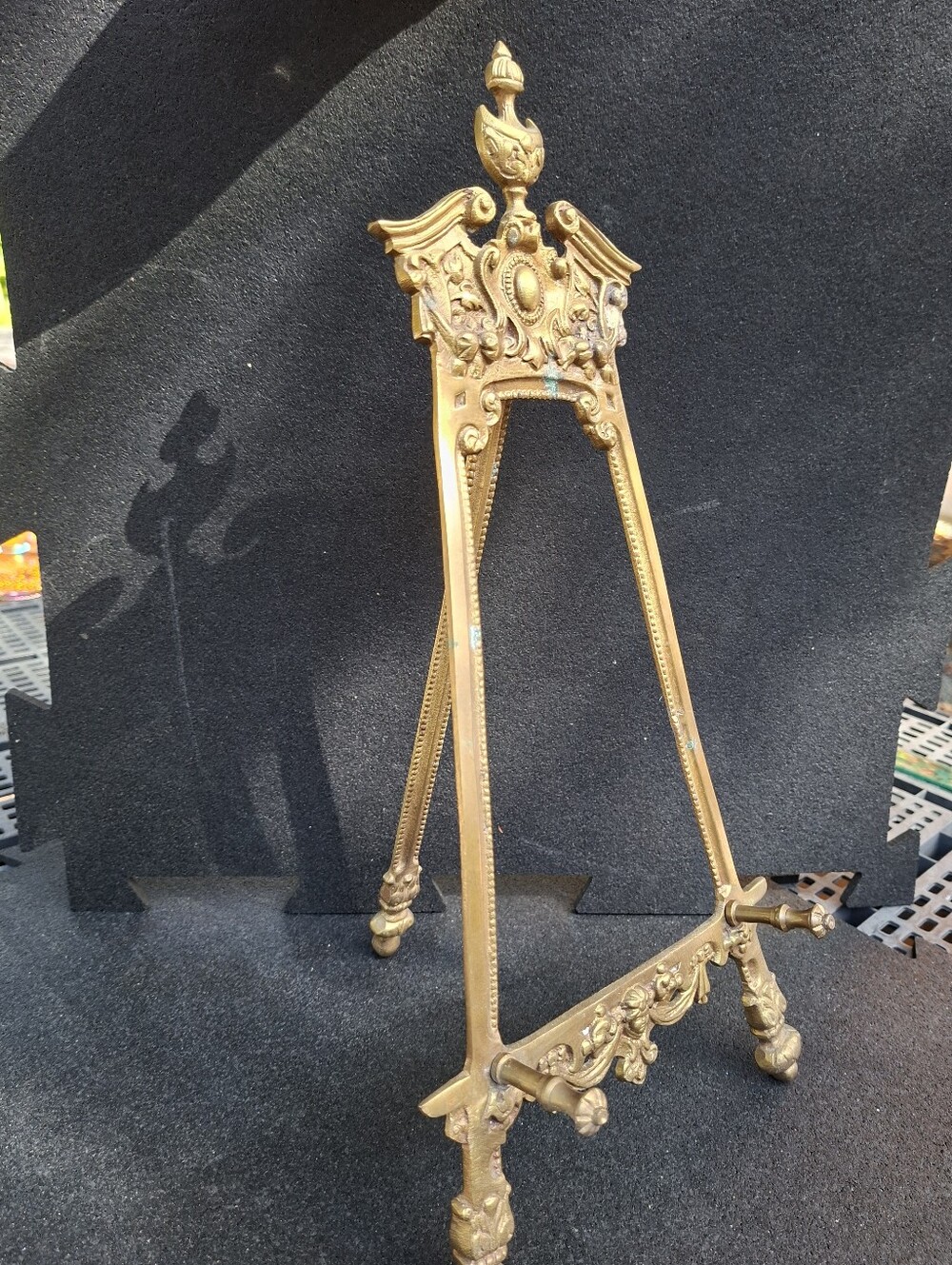 Solid Brass Ornate Tabletop Easel Rococo Victorian Style Display Stand 17"